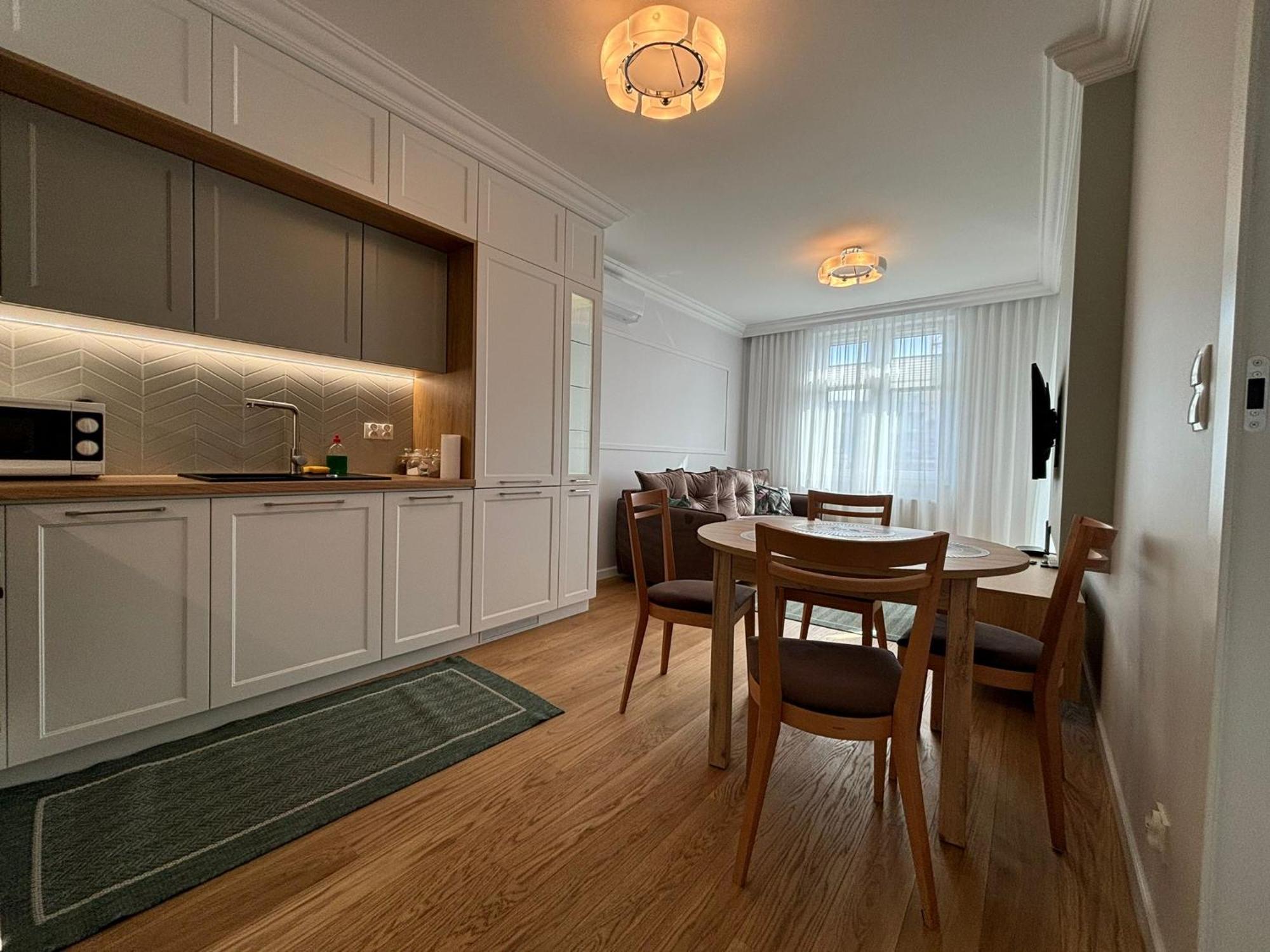 Apartamenty W Centrum Bialegostoku Z Parkingiem W Garazu Podziemnym Białystok Dış mekan fotoğraf